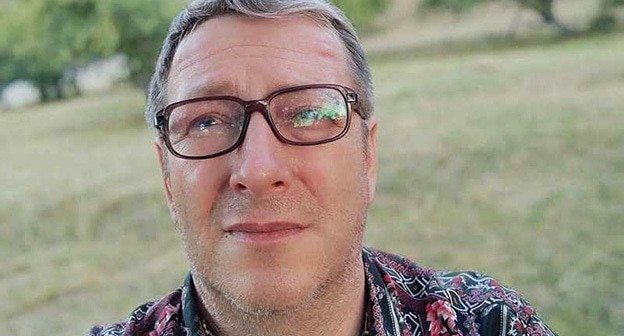 Хафиз Бабалы. Фото: https://bakivaxti.az/ru/posts/detail/jurnalist-hafiz-babali-hebs-olundu-1702561053