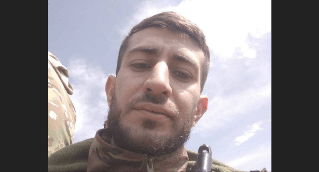 Александр Гулунов. Скриншот фото из Telegram-канала администрации Дигорского района от 20.05.25, https://t.me/amsdigorskiyrayon/6489.