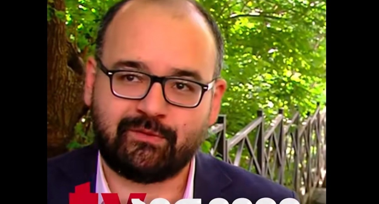 Григол Гегелия. Кадр видео телеканала "Пирвели" https://tvpirveli.ge/ka/siaxleebi/politika/101858-grigol-gegelias-pirveli-komentari-tavdaskhmis-shemdeg