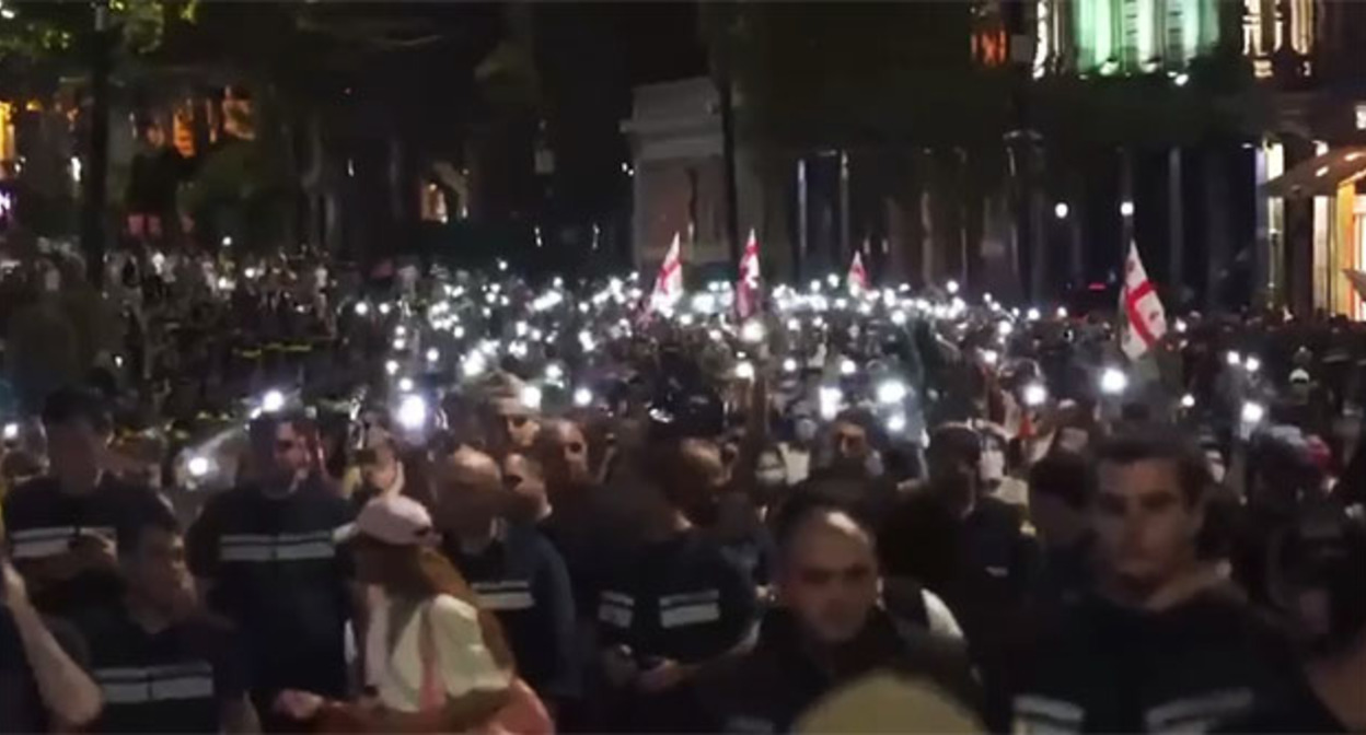 Акция протеста в Тбилиси. 2 сентября 2025 г. Скриншот видео https://t.me/Tbilisi_life/41819