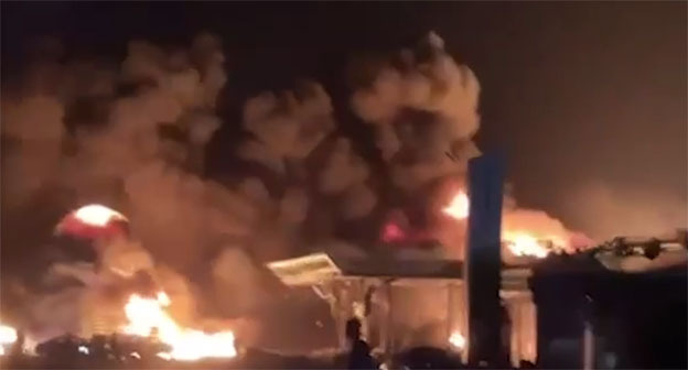 Взрыв на АЗС в Дагестане. 23 августа 2023 г. Скриншот видео https://t.me/mash_gor/3863