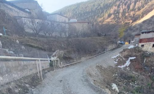 Отремонтированная дорога. Фото предоставлено "Кавказскому узлу" Шамилем Куршиевым.