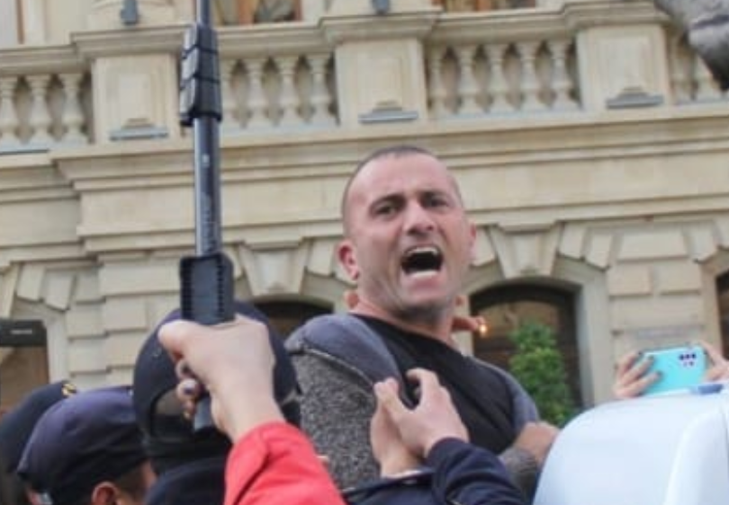 Анар Гусейнов. Скриншот фото с его страницы в соцсети https://www.facebook.com/photo/?fbid=426011800101283&set=a.426011833434613 (деятельность компании Meta, владеющей соцсетью, запрещена в России).