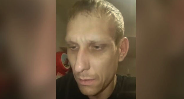 Илья Афросин. Скриншот видео Комитета против пыток