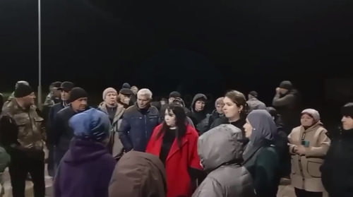 Кадр жители трёх аулов Ставрополья пожаловались на разбитые дороги. Фото: Ипатово / Telegram-канал