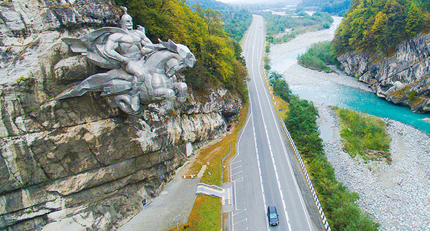 Транскавказская автомагистраль. Фото: Rosavtodor.ru Транскавказская автомагистраль. Фото: Rosavtodor.ru