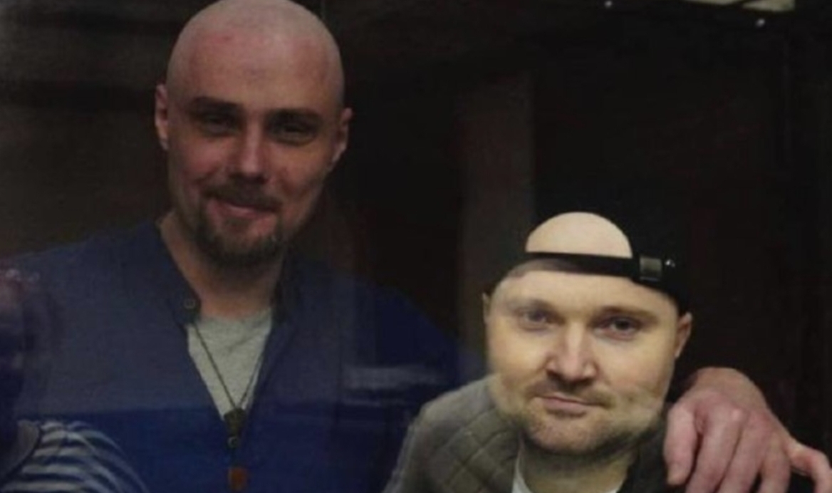 Сергей Дудченко и Николай Мурнев в суде. Скриншот публикации в Telegram-канале группы поддержки. Сергей Дудченко и Николай Мурнев в суде. Скриншот публикации в Telegram-канале группы поддержки.