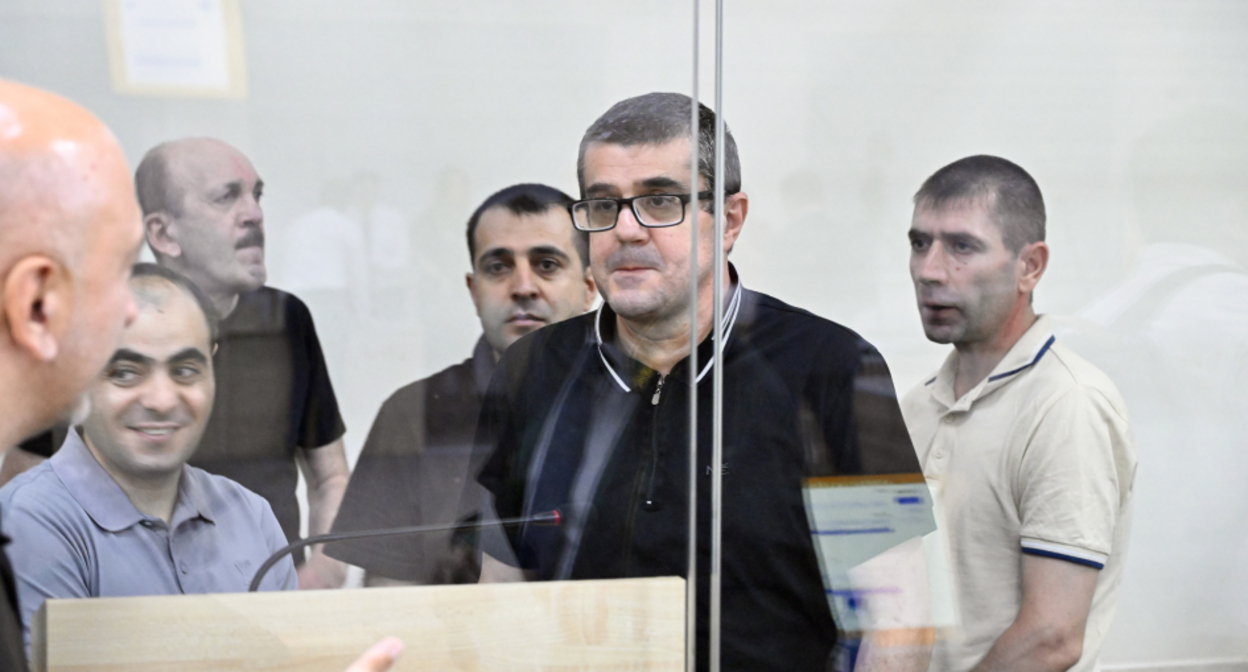 Армянские пленные. Фото: https://azertag.az/ru/xeber/v_sude_po_apellyacionnym_zhalobam_grazhdan_armenii_obyavleno_okonchatelnoe_reshenie-4354597 Армянские пленные. Фото: https://azertag.az/ru/xeber/v_sude_po_apellyacionnym_zhalobam_grazhdan_armenii_obyavleno_okonchatelnoe_reshenie-4354597