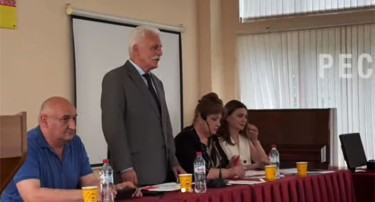 Зураб Кокоев. Скриншот видео https://www.instagram.com/p/DbYANJvDP02/?img_index=1 принадлежит компании Meta деятельность которой запрещена в России Зураб Кокоев. Скриншот видео https://www.instagram.com/p/DbYANJvDP02/?img_index=1 принадлежит компании Meta деятельность которой запрещена в России