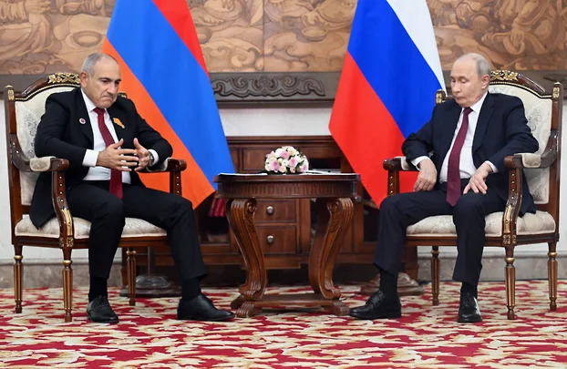 Переговоры Пашиняна и Путина на полях саммита Шанхайской организации сотрудничества в Бишкеке. 1 сентября 2026 г. Фото Коммерсант/ https://www.kommersant.ru/doc/8923670 Переговоры Пашиняна и Путина на полях саммита Шанхайской организации сотрудничества в Бишкеке. 1 сентября 2026 г. Фото Коммерсант/ https://www.kommersant.ru/doc/8923670