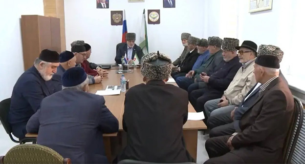 Старейшины Ингушетии. 18 октября 2026 г. Фото: пресс-служба Миннаца Ингушетии Старейшины Ингушетии. 18 октября 2026 г. Фото: пресс-служба Миннаца Ингушетии