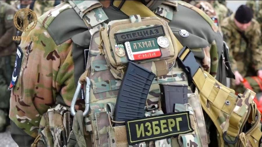 Добровольцы перед отправкой в зону боевых действий. 29 октября 2026 г. Фото: Грозный-Информ https://www.grozny-inform.ru/news/svo/189580/ Добровольцы перед отправкой в зону боевых действий. 29 октября 2026 г. Фото: Грозный-Информ https://www.grozny-inform.ru/news/svo/189580/