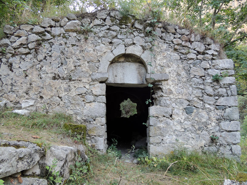Вход в помещение. Вход в помещение.