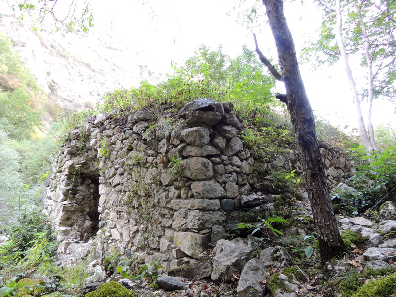 Очередной дом этого села. Очередной дом этого села.