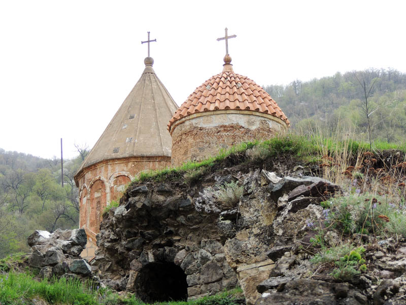 Монастырь Дадиванк (4-6 вв.)