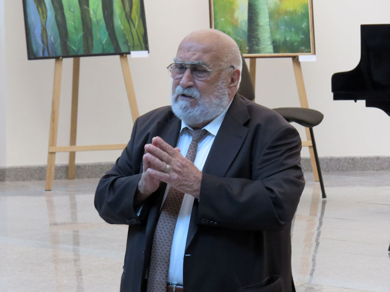 Советник президента НКР академик Григорий Габриелянц. Советник президента НКР академик Григорий Габриелянц.