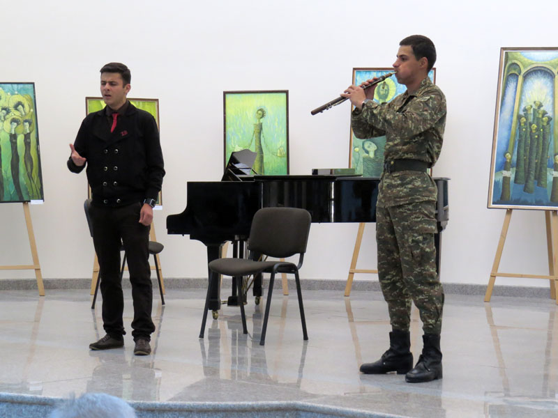 Исполняют армянскую народную песню... Исполняют армянскую народную песню...