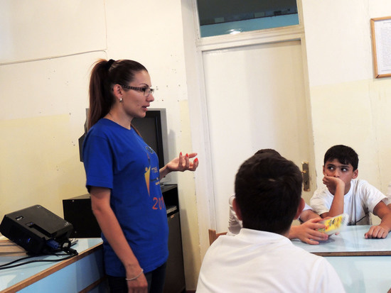 Сусанна Петросян говорит о проекте, о целях тренинга и представляет тренеров. Сусанна Петросян говорит о проекте, о целях тренинга и представляет тренеров.