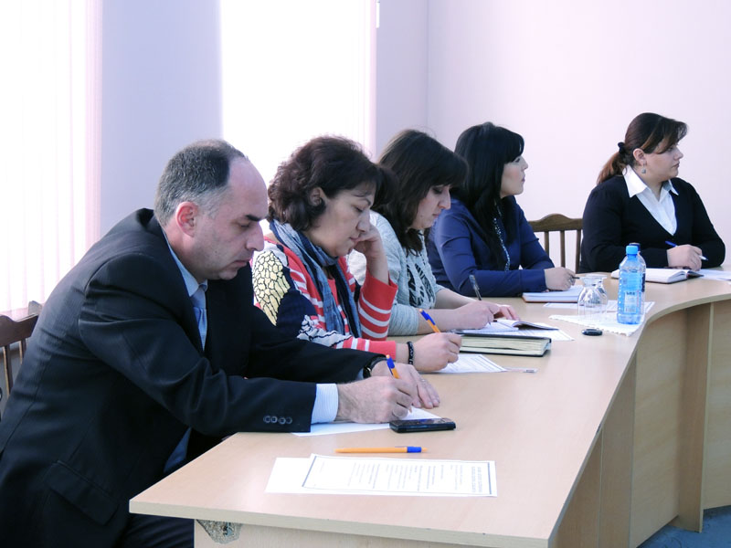 Представители СМИ. Представители СМИ.