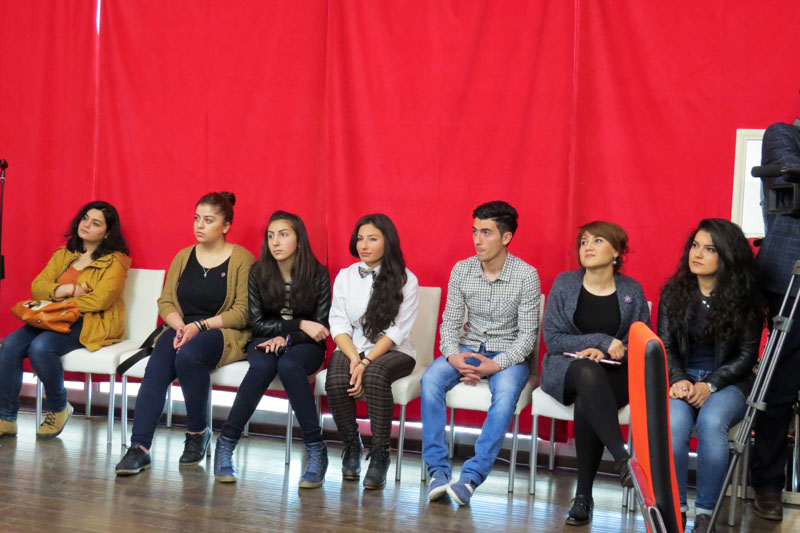 Желающие увидеть, услышать Мариам Меробову на мастер-классе.