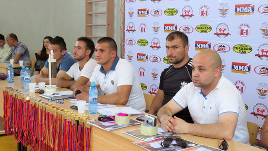 Главный судейский стол. Главный судейский стол.