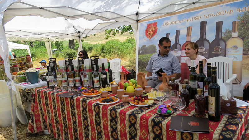 Продукция Степанакертского коньячного завода.