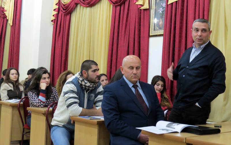 Председатель Общественного Совета по внешней политике и безопасности НКР Масис Маилян.