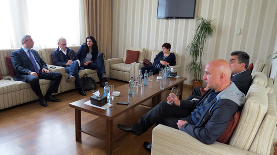 Встреча. Встреча.