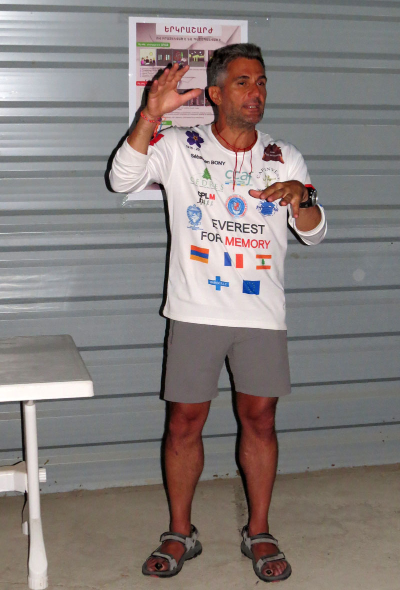 Ара подробно рассказал, как готовился к подъёму, какие были трудности и пр. Ара подробно рассказал, как готовился к подъёму, какие были трудности и пр.