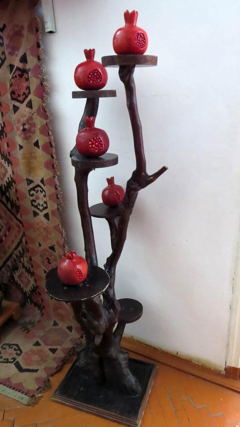 Художественная обработка дерева (с.Марьямадзор). Сборная работа.